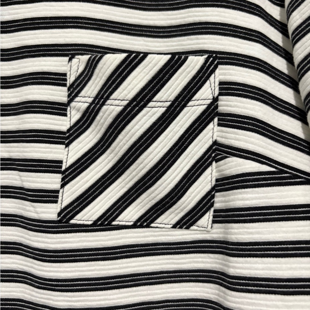 Merona Black and White Boxy 3/4 Sleeve Blouse - Picture 3 of 3